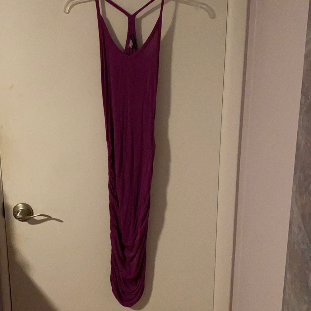 Summer dress with side ruching and form fitting